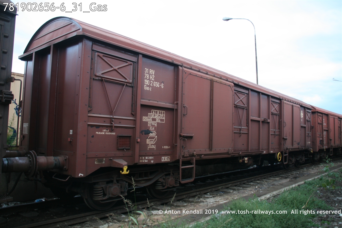 781902656-6_31_Gas.JPG